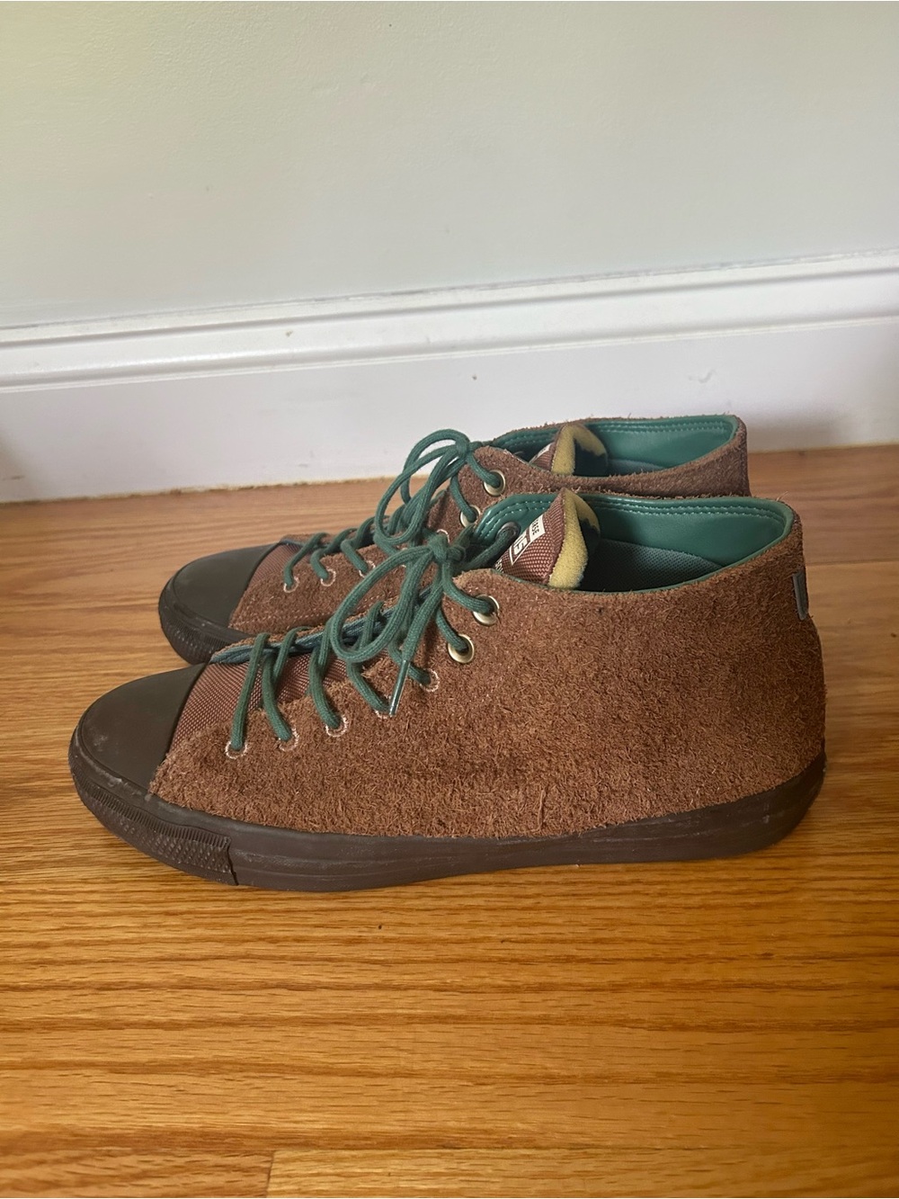 Converse Renato Souza x Converse CONS CTAS Pro Mid Renato Souza Pé Vermei